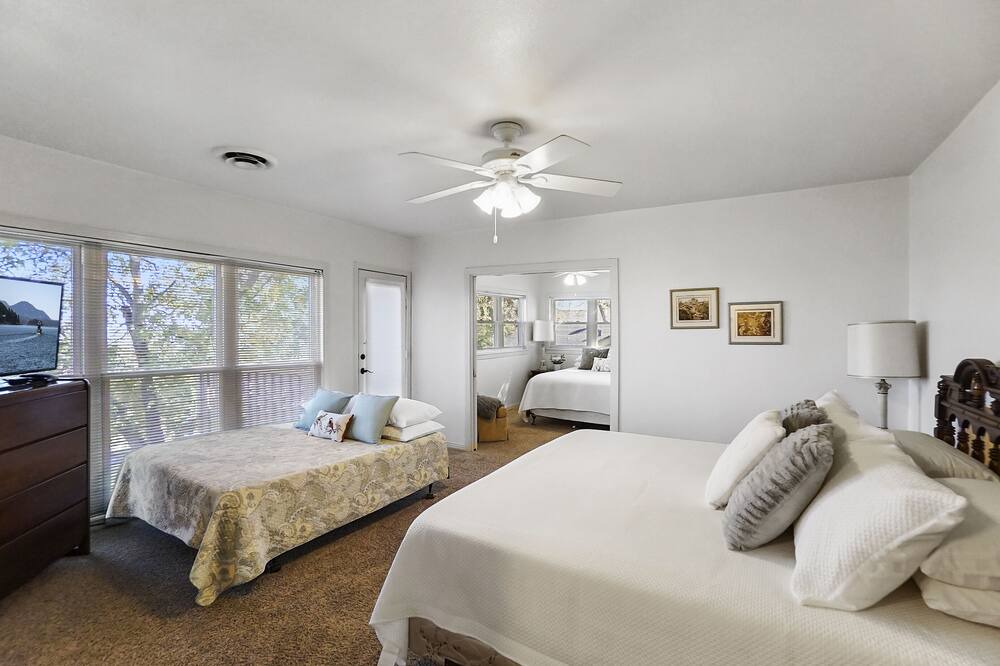 Photo of Bedroom in Clifton