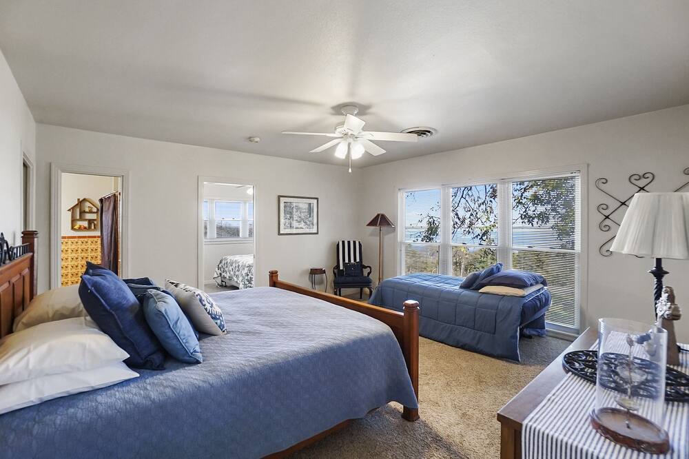 Photo of Bedroom in Clifton