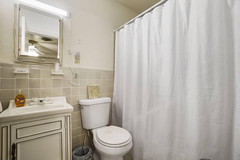 Photo of Bathroom in Clifton