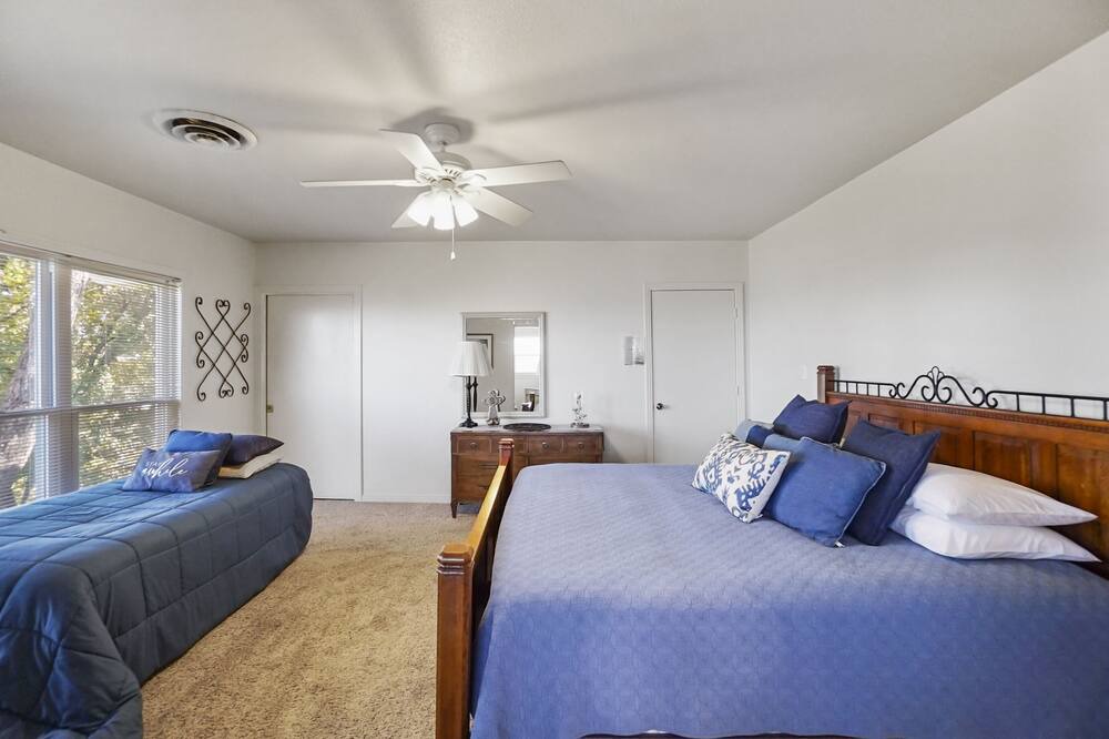 Photo of Bedroom in Clifton
