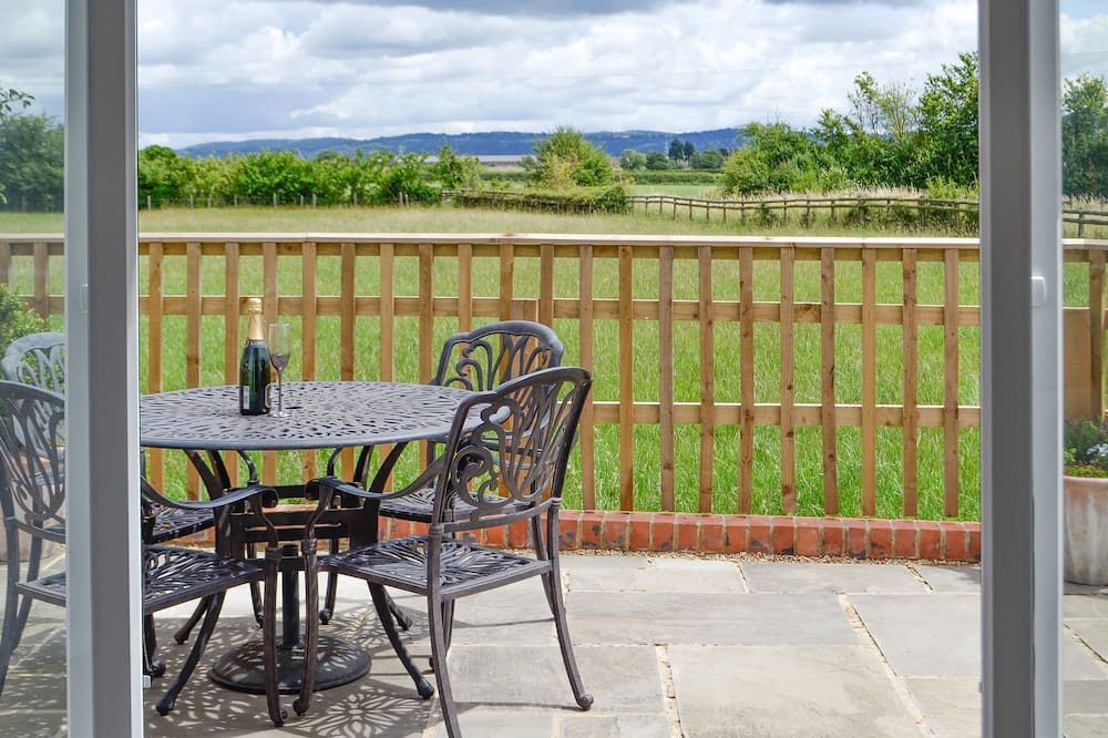 Photo of Patio Balcony in Blaisdon
