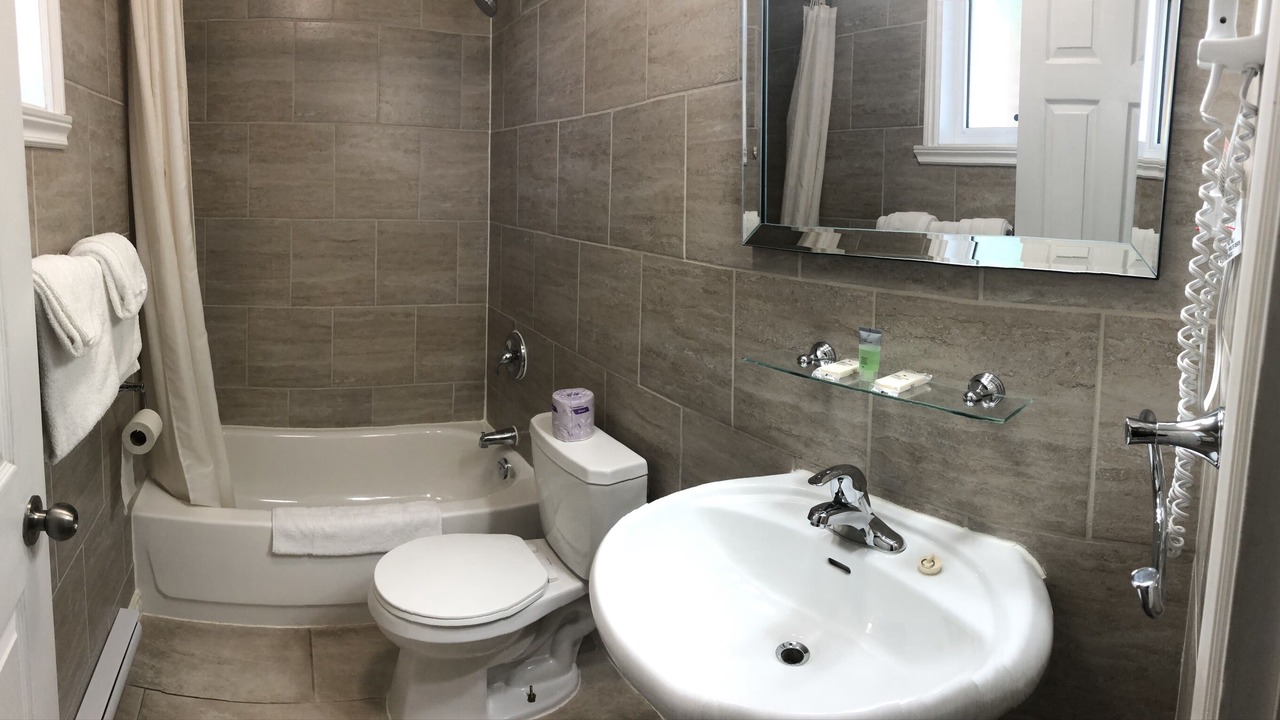 Photo of Bathroom in Cornwall
