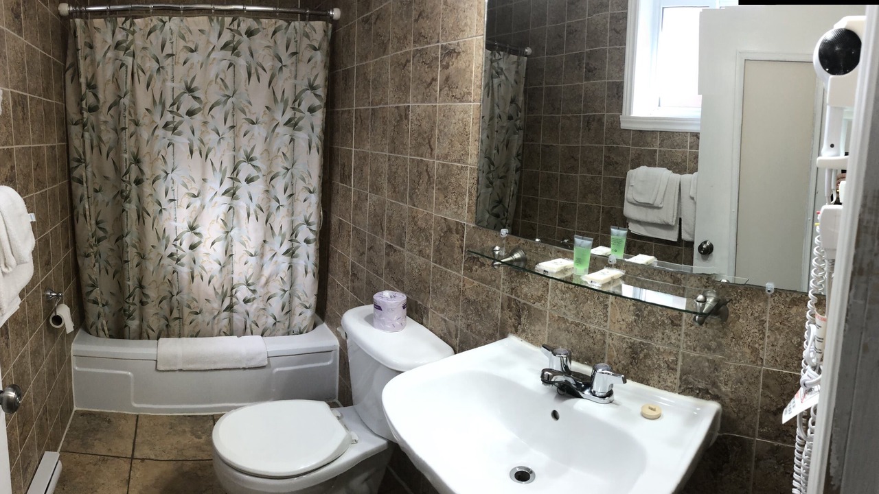 Photo of Bathroom in Cornwall