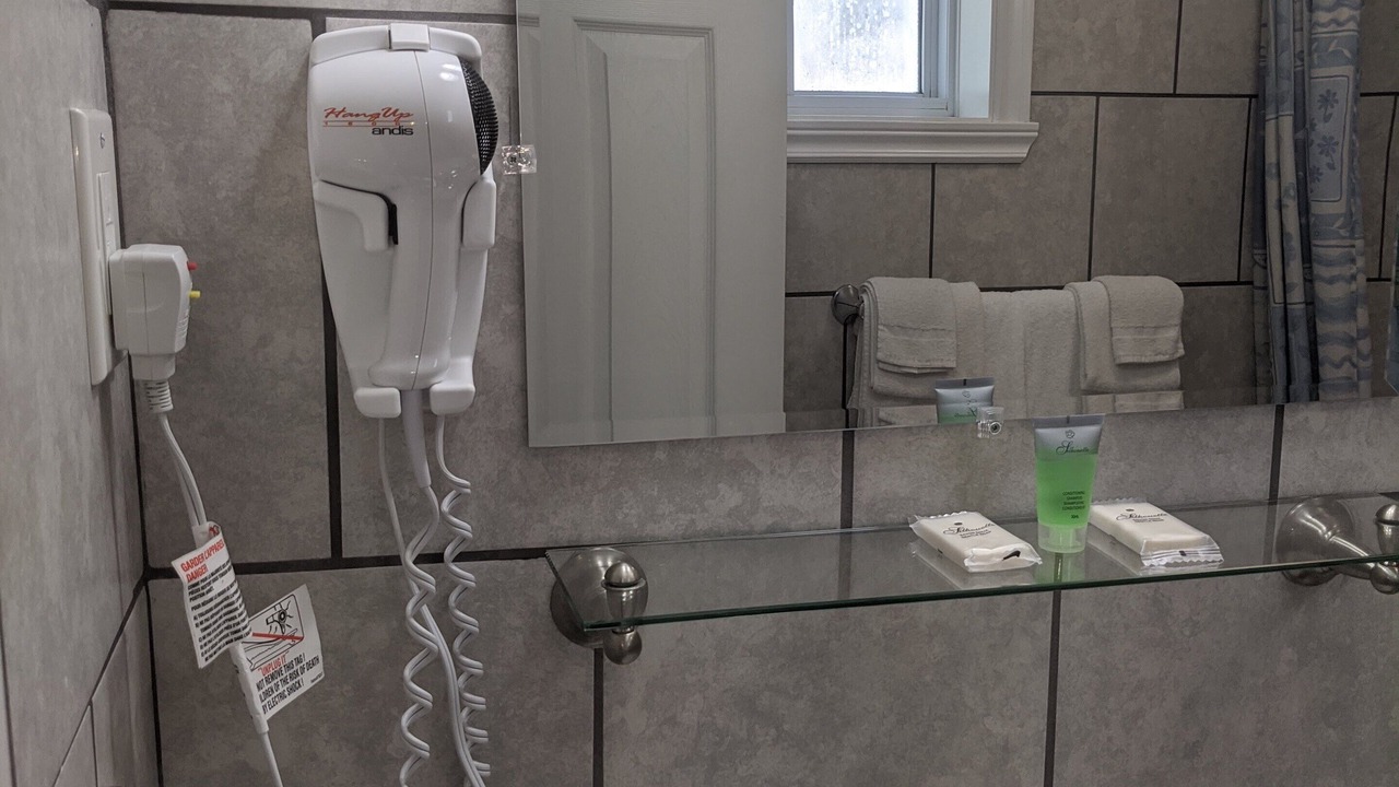 Photo of Bathroom in Cornwall