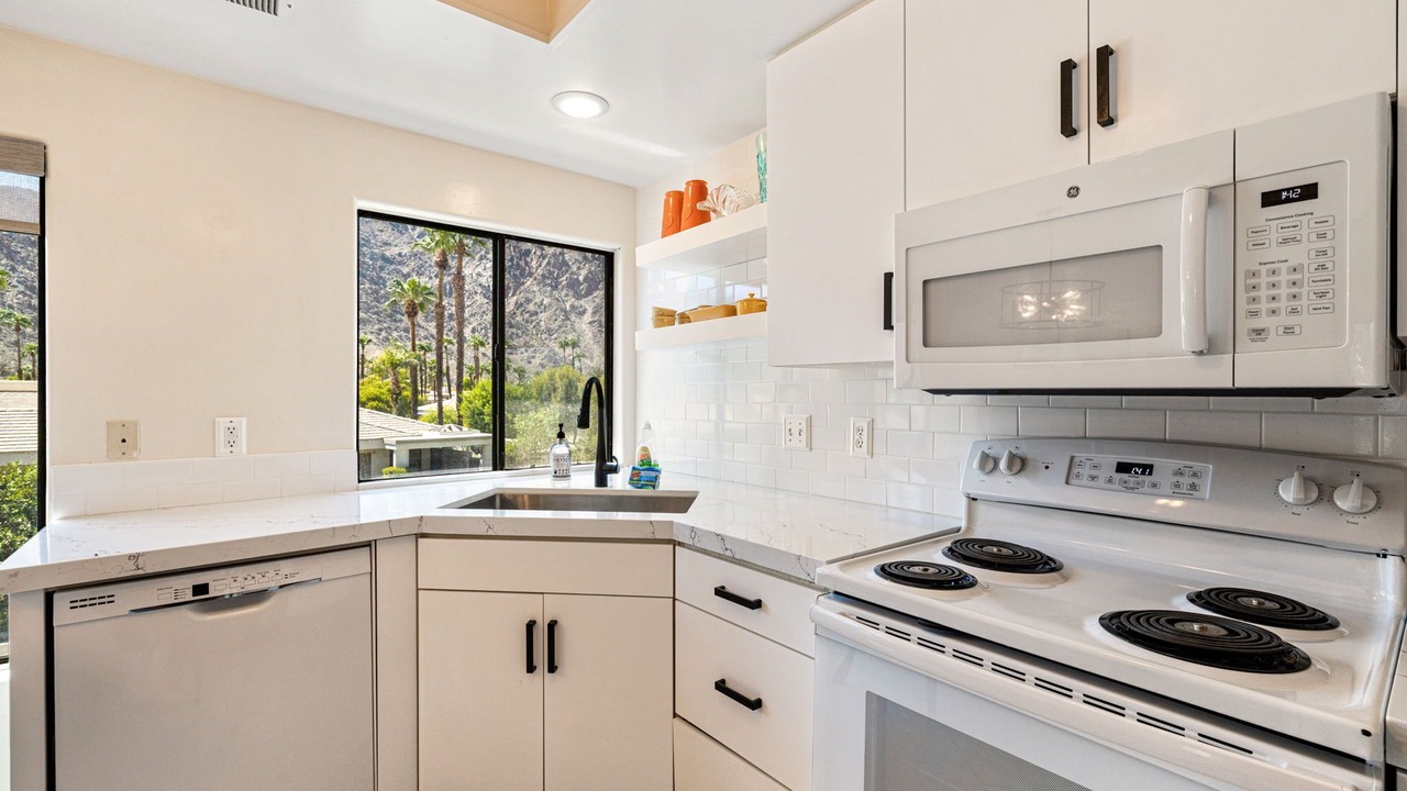 Photo of Kitchen in La Quinta