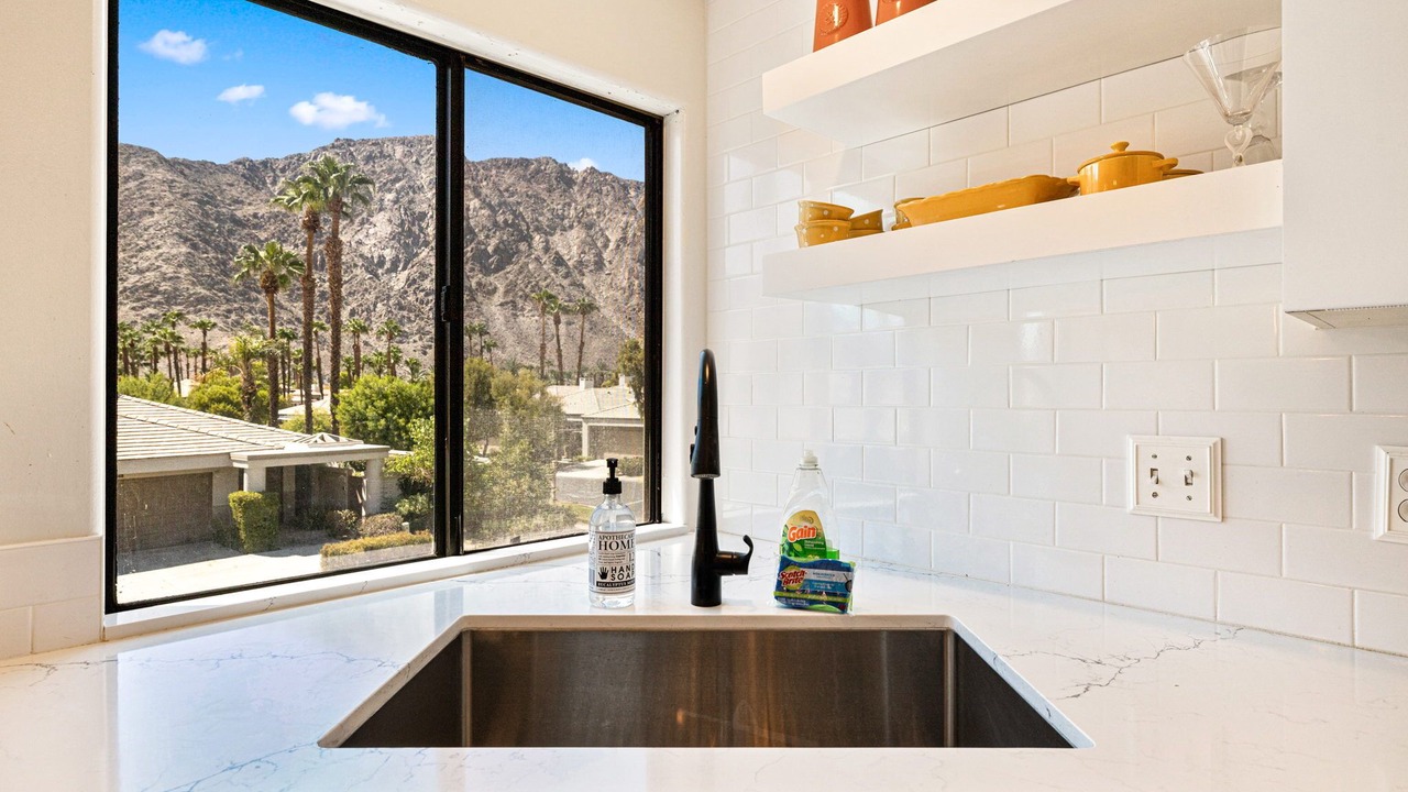 Photo of Kitchen in La Quinta