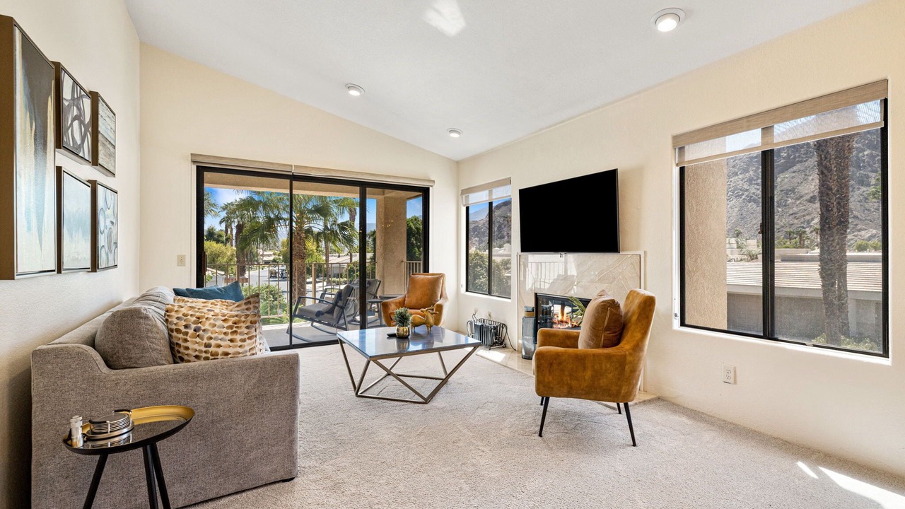 Photo of Livingroom in La Quinta