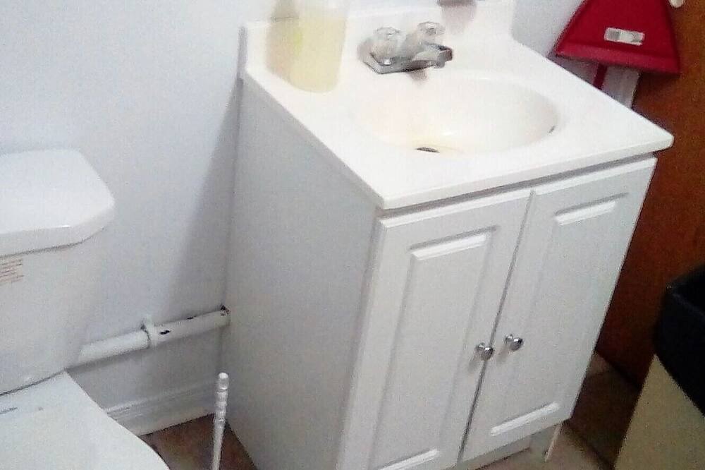 Photo of Bathroom in Lacolle