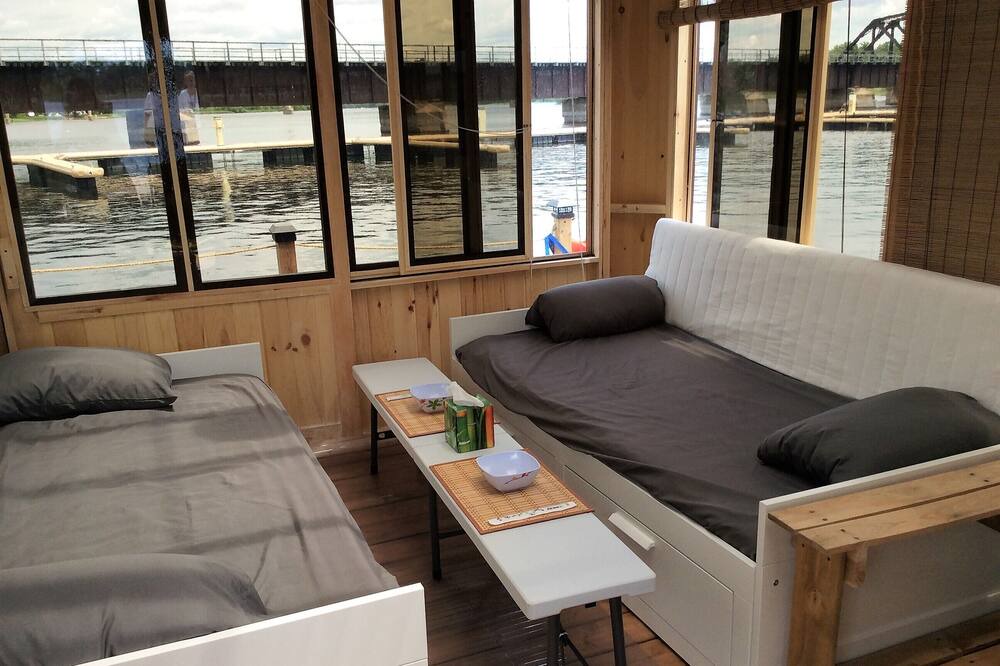 Photo of Livingroom in Lacolle