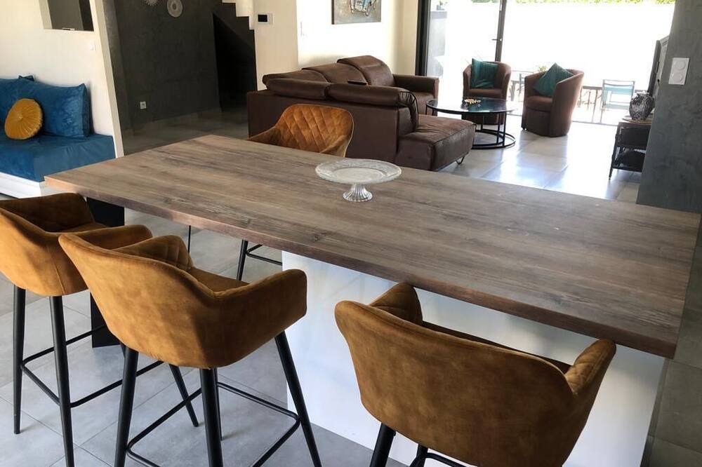 Photo of Kitchen in Saint-Laurent-d'Aigouze