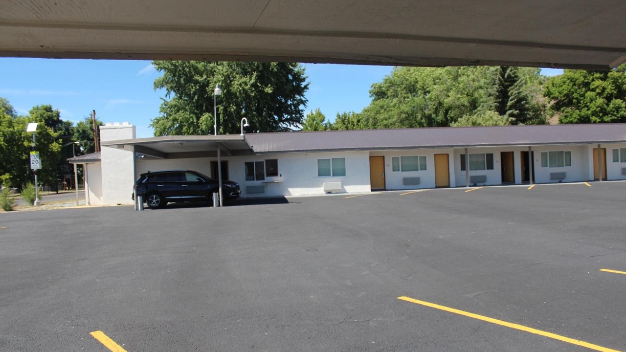 Photo of Others in Lakeview