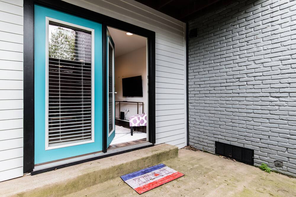 Photo of Bedroom in Oak Lawn