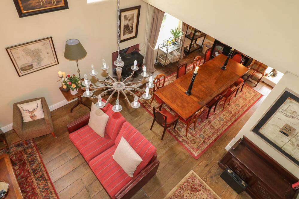 Photo of Livingroom in Quarnford