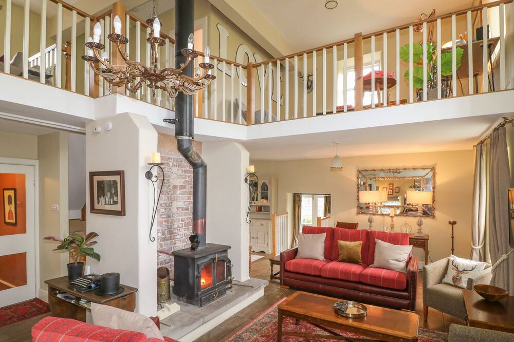 Photo of Others in Quarnford