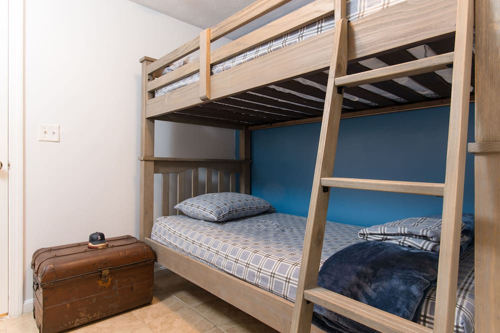 Photo of Bedroom in Gloucester