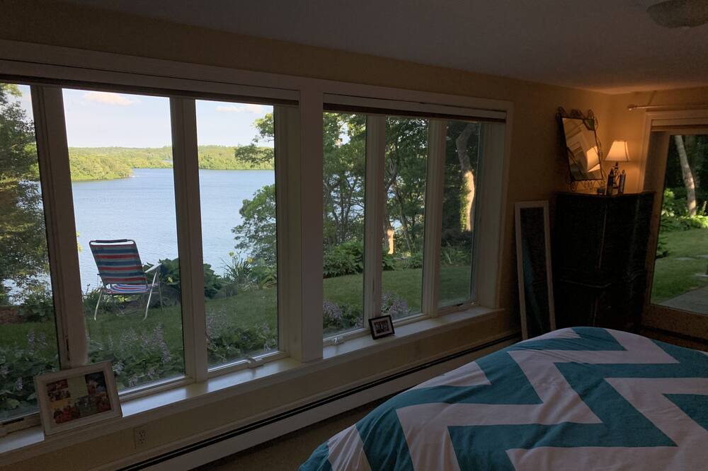 Photo of Bedroom in Mashpee