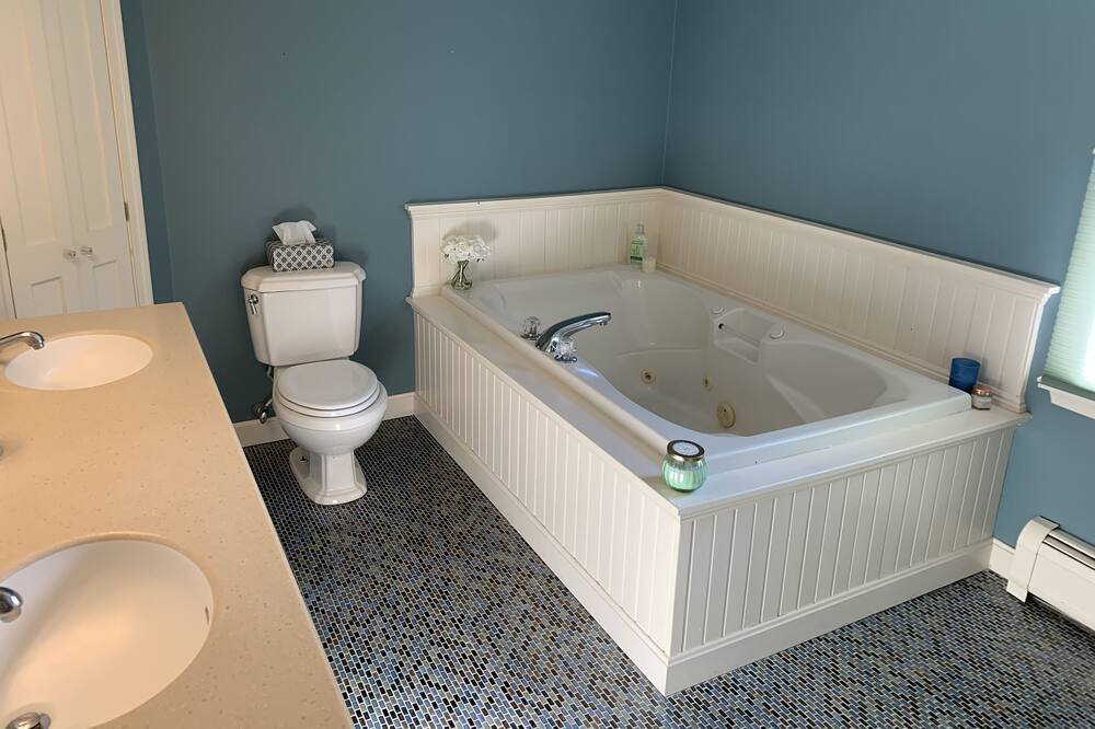 Photo of Bathroom in Mashpee