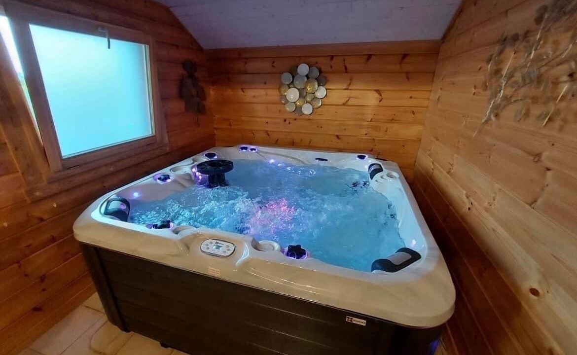 Photo of Others in Bannay