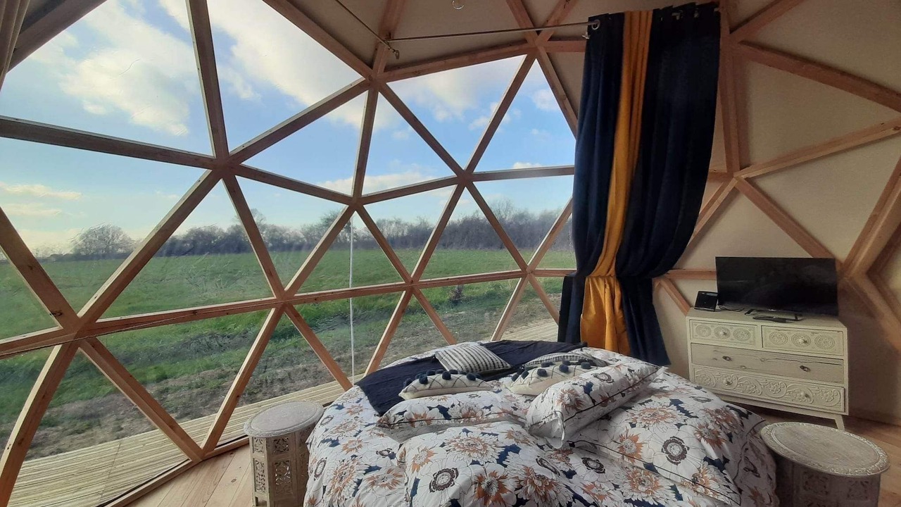 Photo of Others in Bannay