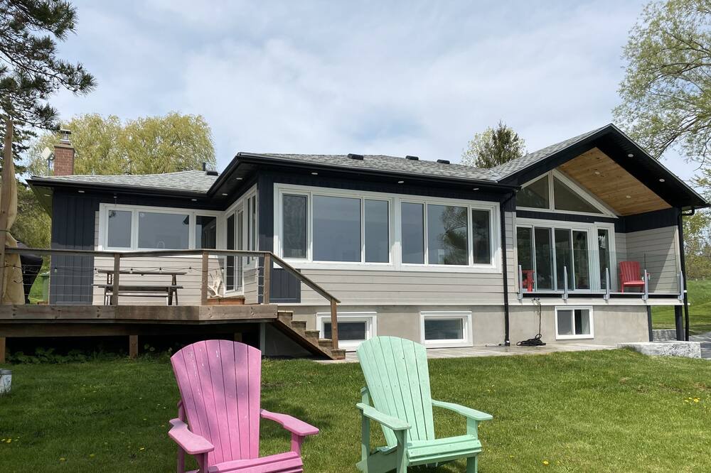 Photo of Outdoor in Howe Island