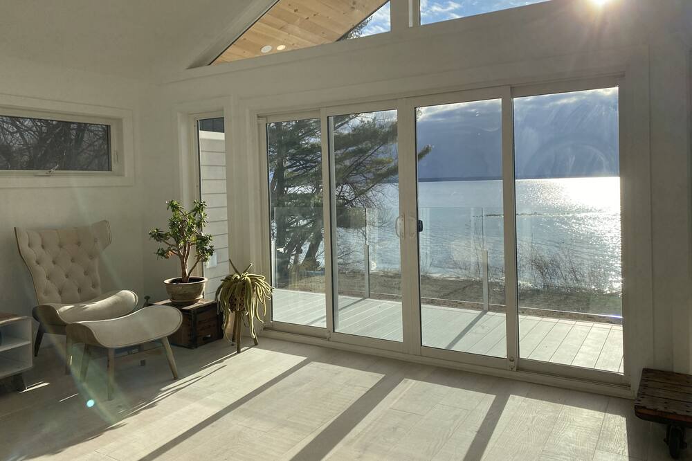 Photo of Others in Howe Island