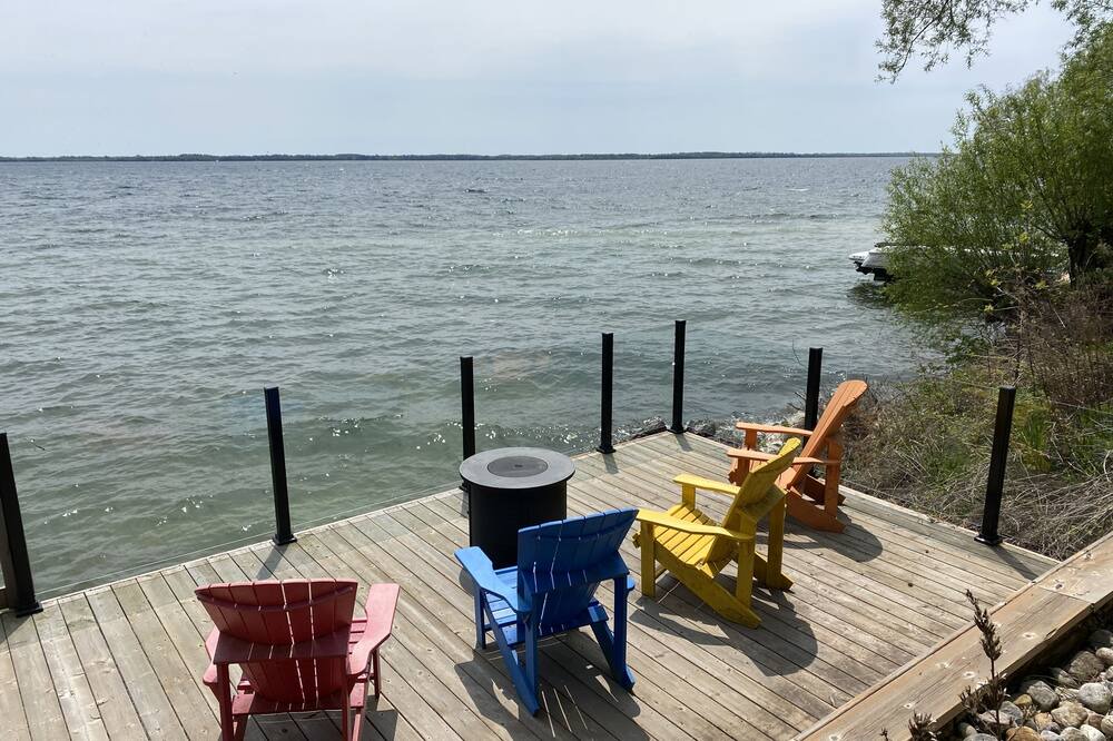 Photo of Outdoor in Howe Island