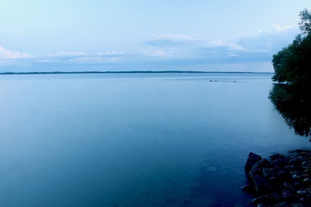 Photo of Others in Howe Island