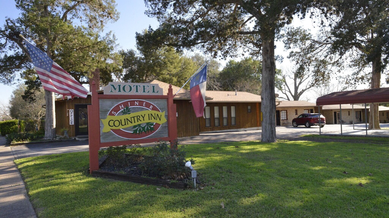 Photo of Outdoor in Shiner