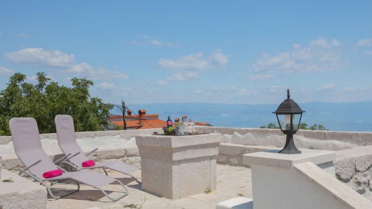 Photo of Outdoor in Sveta Jelena