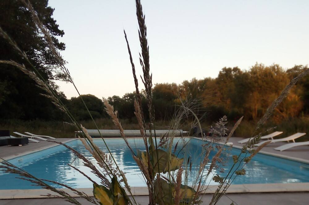 Photo of Outdoor in Saint-Mars-du-Desert