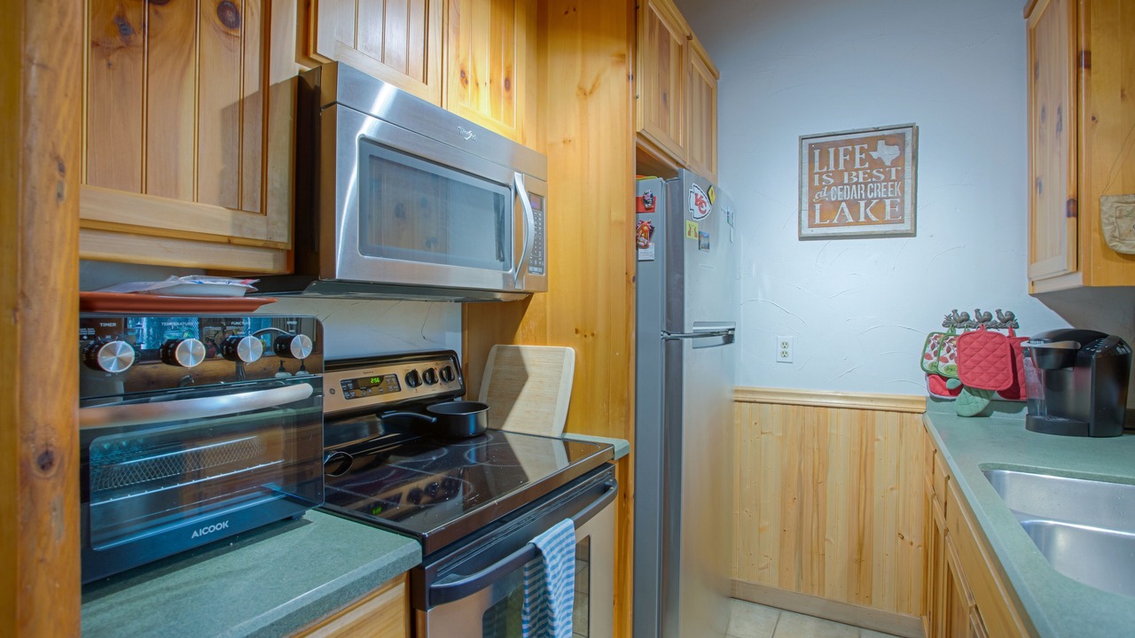 Photo of Kitchen in Enchanted Oaks