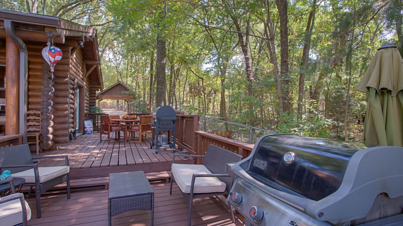 Photo of Outdoor in Enchanted Oaks