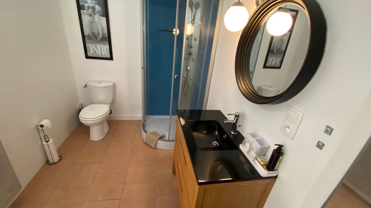 Photo of Bathroom in Montrichard
