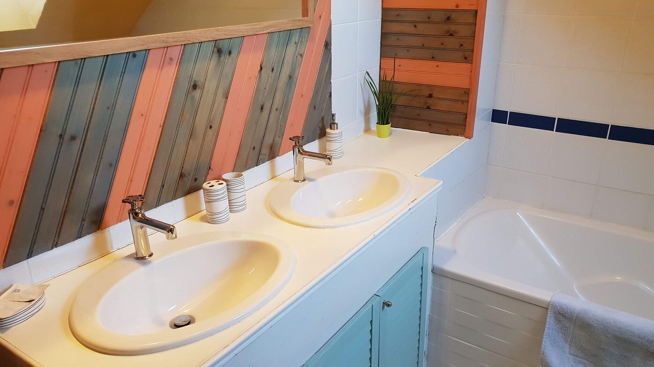 Photo of Bathroom in La Bouexiere