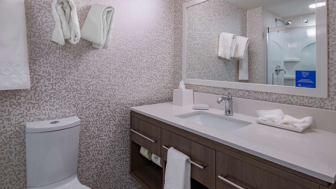 Photo of Bathroom in Wayne