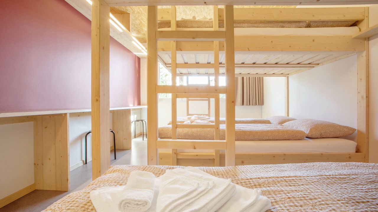Photo of Bedroom in Lantsch-Lenz