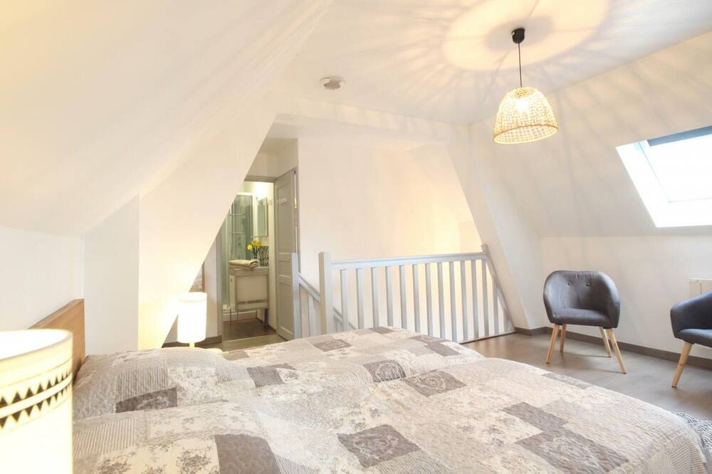 Photo of Bedroom in Epinay-sur-Duclair