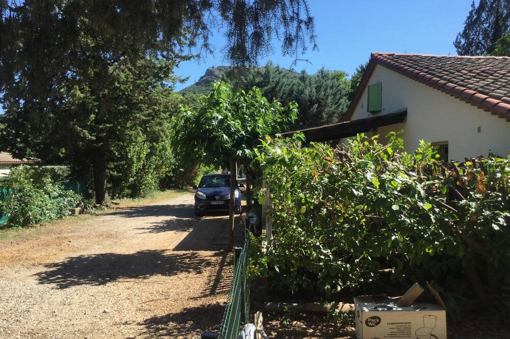 Photo of Others in Anduze