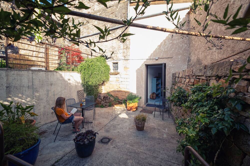 Photo of Outdoor in Puycelci