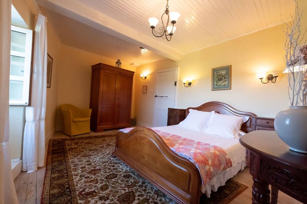 Photo of Bedroom in Puycelci