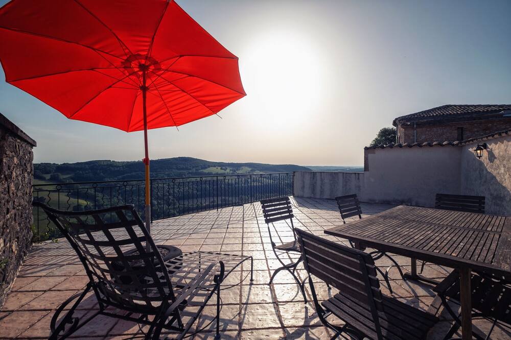 Photo of Patio Balcony in Puycelci
