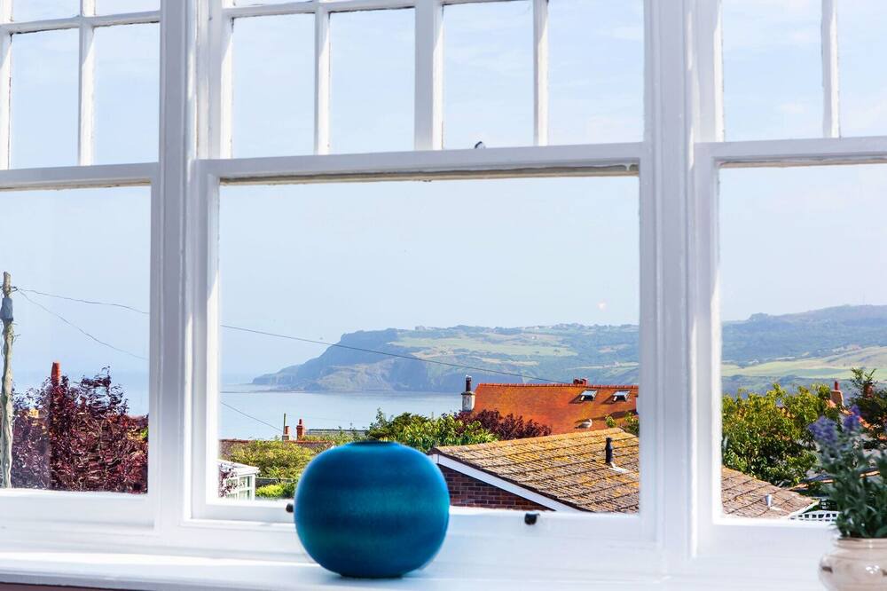 Photo of Others in Robin Hood's Bay