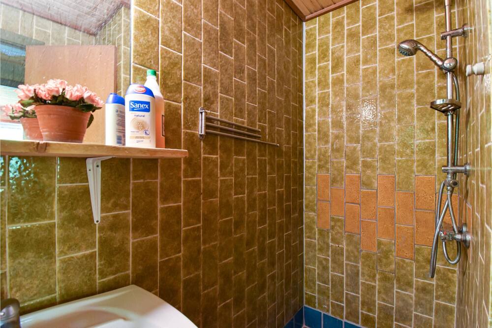 Photo of Bathroom in Vedelshave