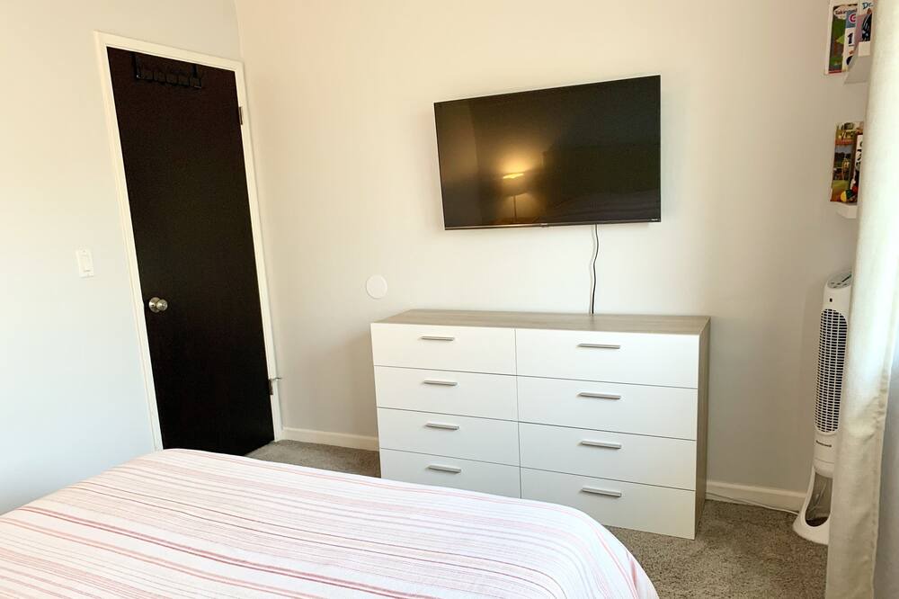 Photo of Bedroom in Vallejo