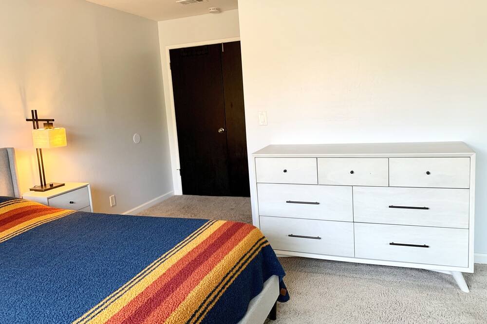 Photo of Bedroom in Vallejo