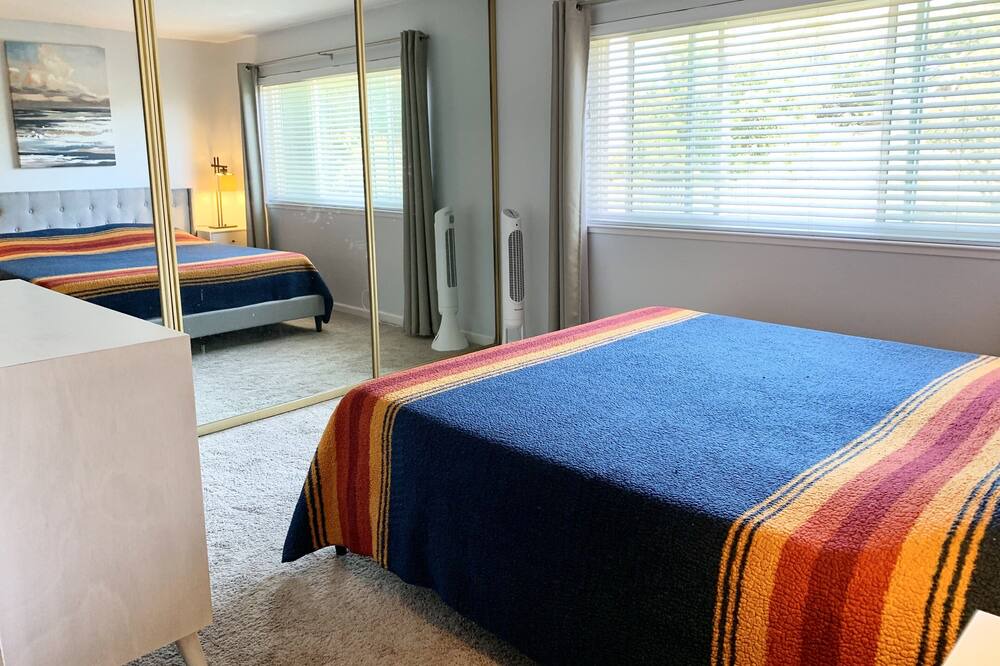 Photo of Bedroom in Vallejo