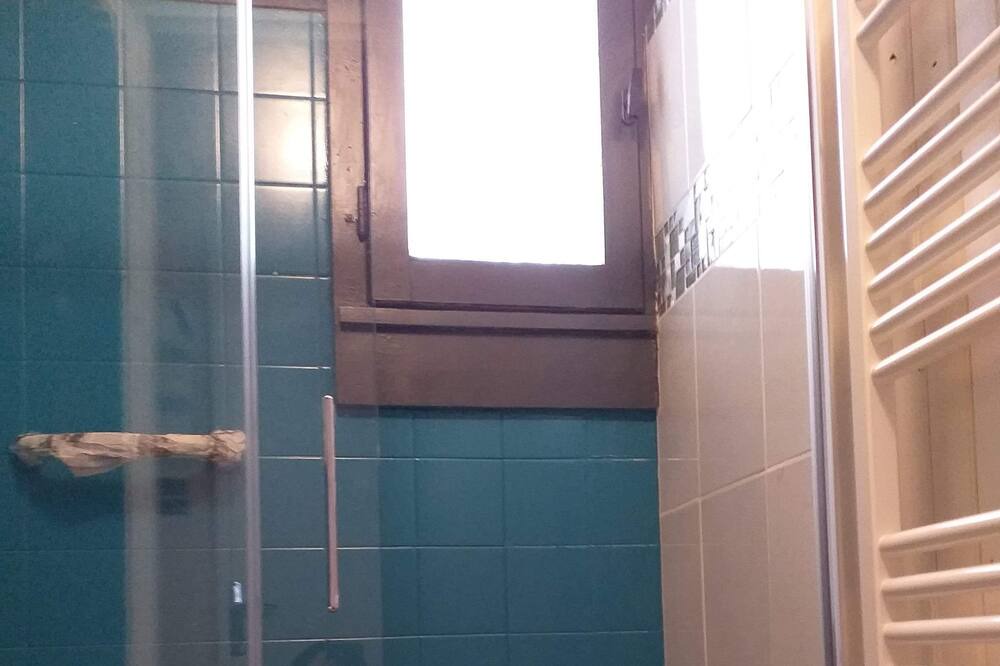 Photo of Bathroom in Guzet Neige