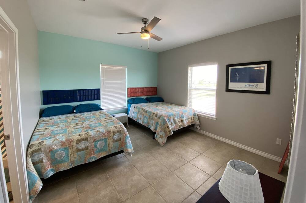 Photo of Bedroom in Rockport