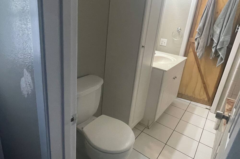 Photo of Bathroom in Silver Creek Village