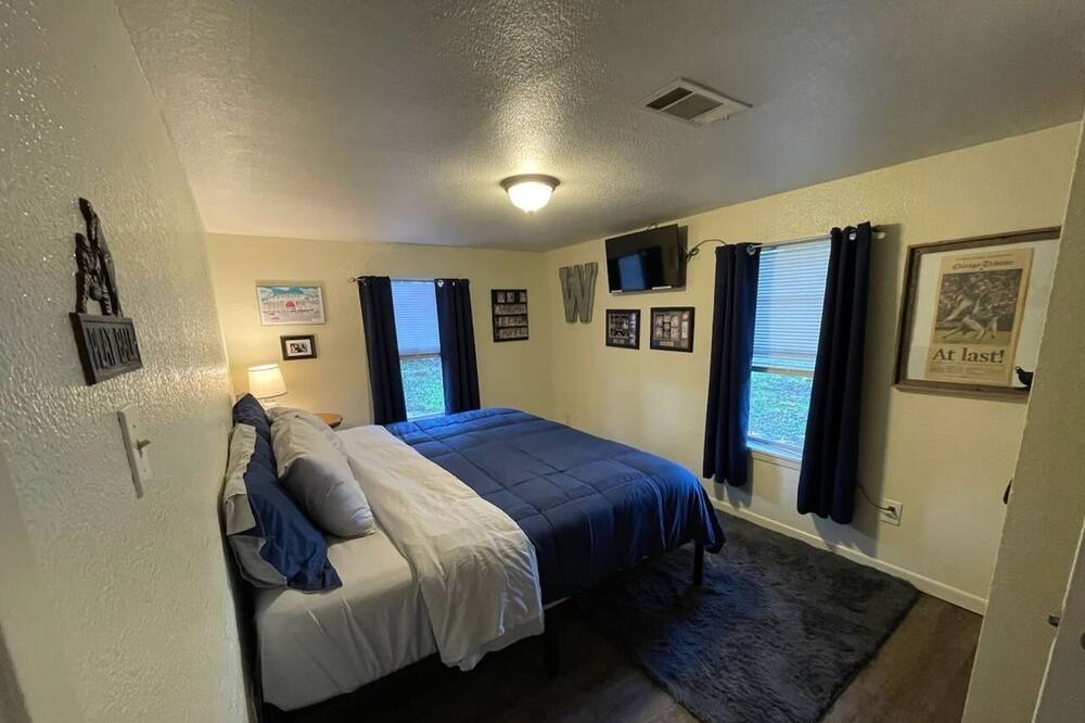 Photo of Bedroom in Silver Creek Village